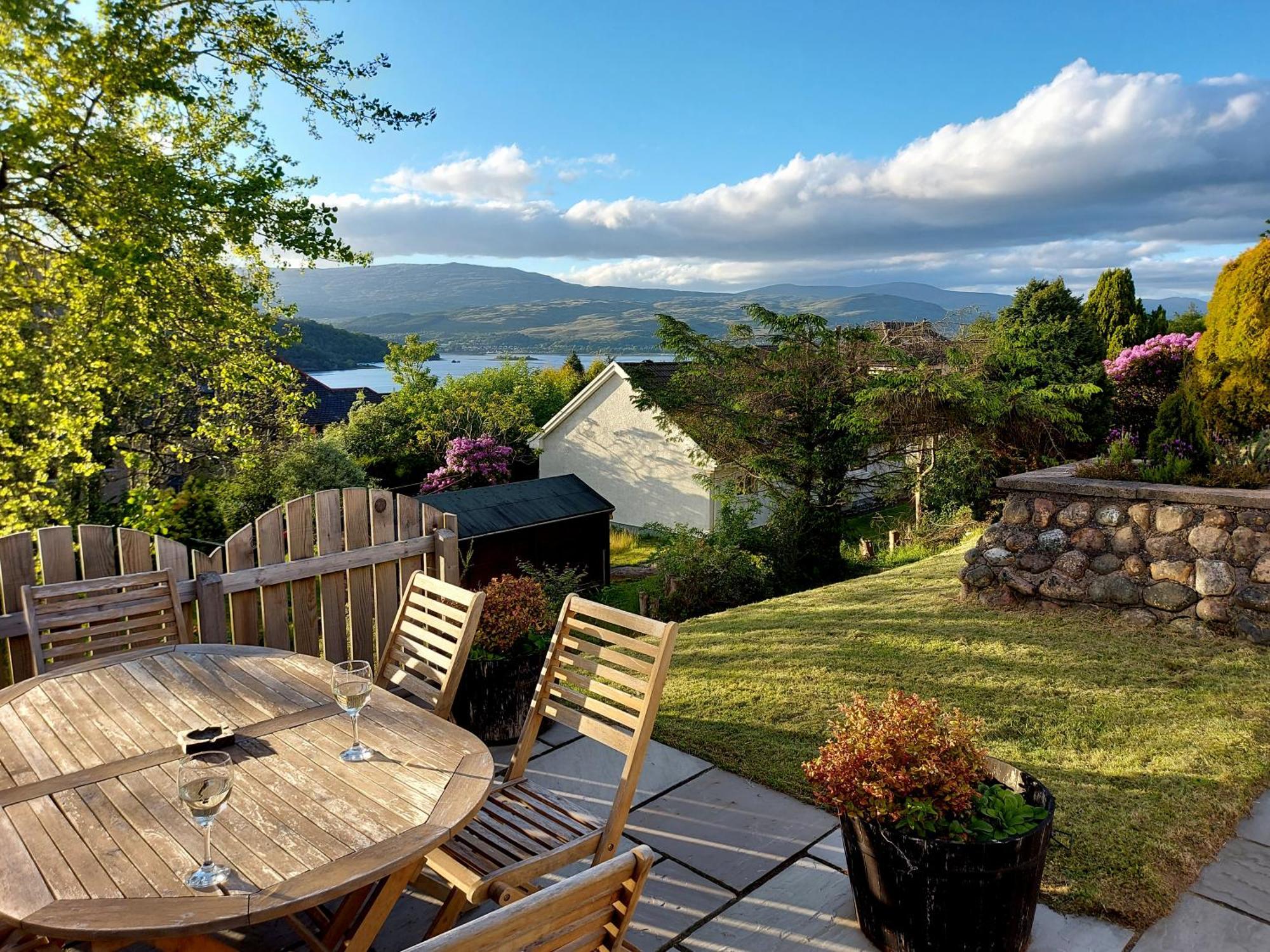 Black Sheep Bunkhouse Fort William Ngoại thất bức ảnh
