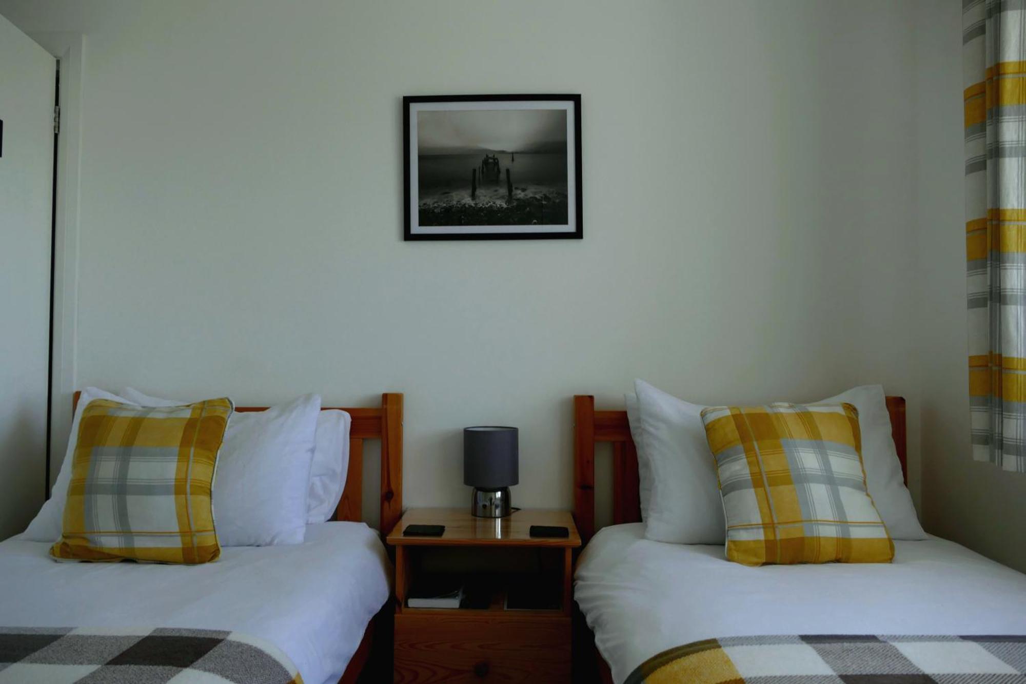 Black Sheep Bunkhouse Fort William Ngoại thất bức ảnh